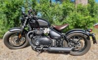 Triump Bobber Black