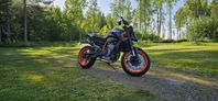 Ktm duke 890r 2023