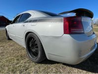 Dodge Charger 5.7 V8 HEMI