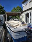Styrpulpet med Evinrude 35HK