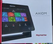 Plotter Raymarine Axiom 7 med Sjökort  över Sverige