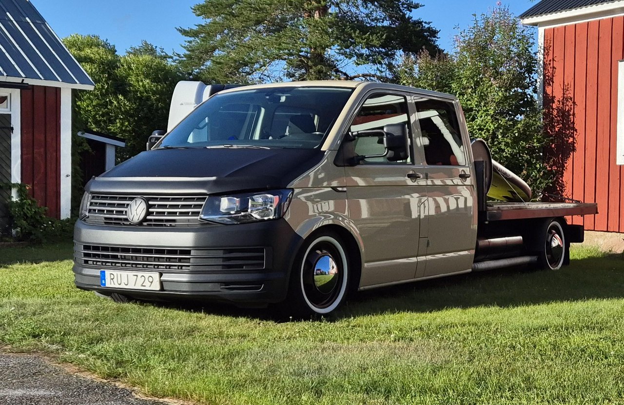 VW Transporter Chassi Cab T32...