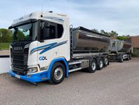 Scania R580 B8X4*4NB Joab Lastväxlare Asfalt Kilafors släp