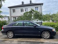 Volvo S60 2.4 Kinetic Euro 4 - Perfekt för den händige
