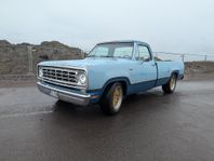 Dodge D100