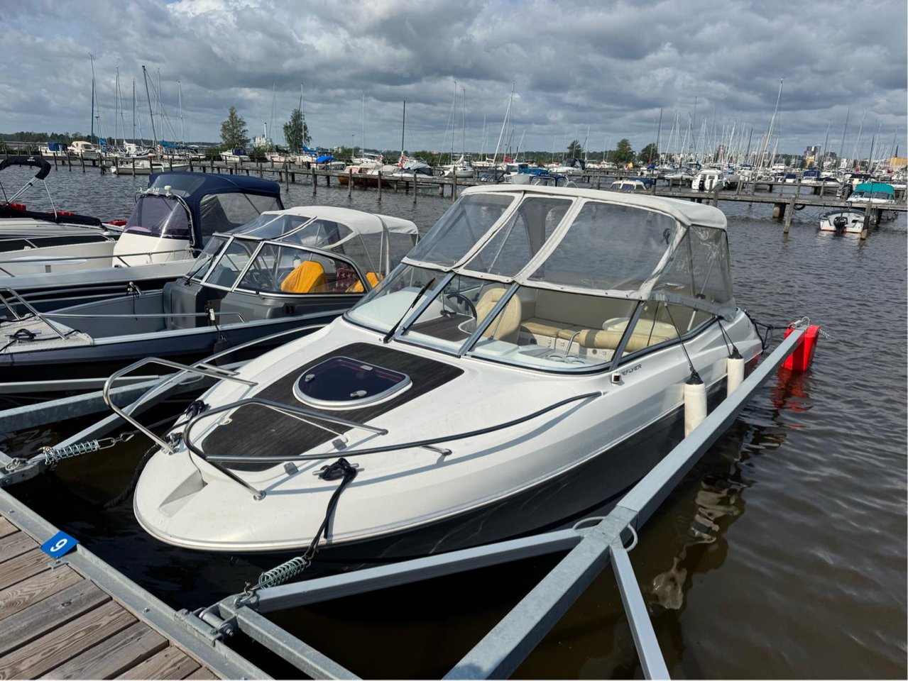 Beneteau 650 flyer cabrio