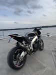 Aprilia Touno v4 rr