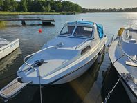 Flipper 580 Cabin
