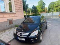Mercedes-Benz B 180 NGT BlueEFFICIENCY Autotronic Euro 5