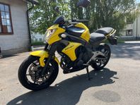 Kawasaki ER6N, ABS och Låga mil