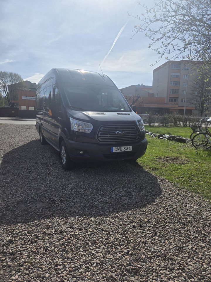 Ford transit 350 Crew Van 2.2...