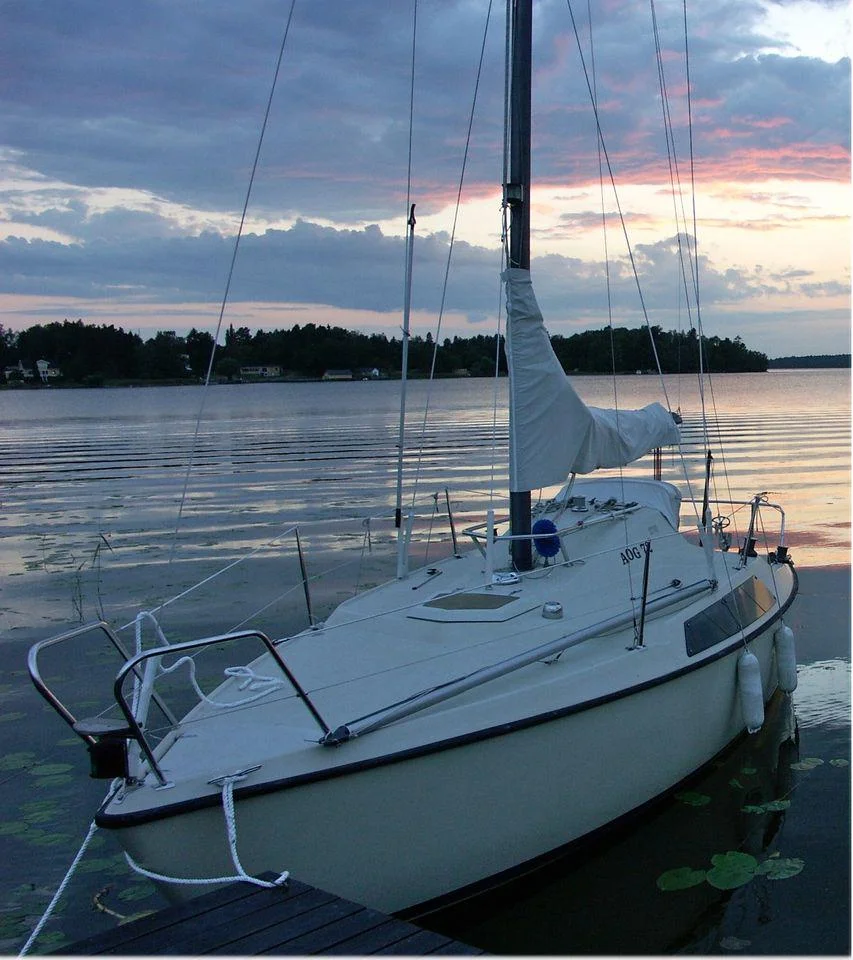 Maxi 77 med inombordare image