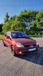 Renault clio 1.2 låg mil.