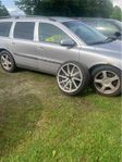 À traktor Volvo V70