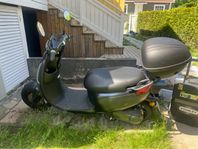 Drax-Smooth EL-moped som ny