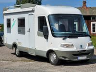 Knaus 640 Helintegrerad