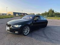 BMW 320d coupé A-traktor – Nybesiktigad, Trygg & Körklar. 