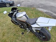 Yamaha R1