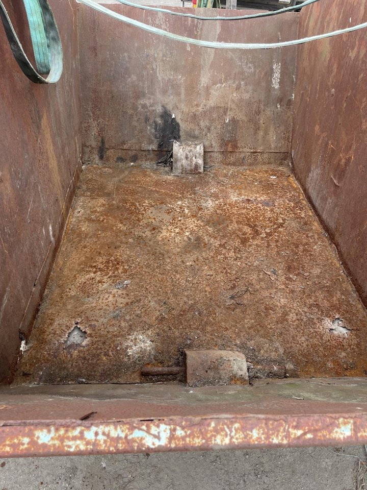 öppen container 8 m3