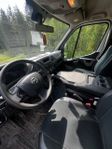 Nissan NV400