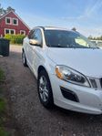 Volvo XC60 D3 AWD Momentum, R-Design