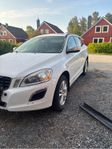 Volvo XC60 D3 AWD Momentum, R-Design