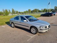 Volvo S60 2,4 170hk business OBS Låga mil 8600