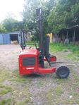 Moffett truck