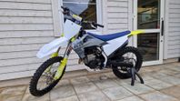 Husqvarna FC 450 Endast 49 timmar!