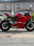 Ducati Panigale 899 – 2015 – Endast 693 mil – Nyskick