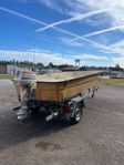 Ryds 4.3m & Johnson 25 hk med 80km trailer 5.5m