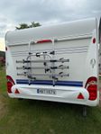 Hobby 560 KMFE De Luxe barnkammarvagn -08