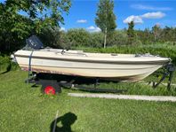 Uttern 4100 + Yamaha 30 hk + trailer