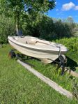 Uttern 4100 + Yamaha 30 hk + trailer