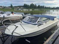 Nora 20 med för- och akterkabin