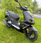 Peugeot Speedfight 4 - Mad Black - sport line 2021