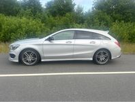 Mercedes-Benz CLA 220 d Shooting Brak e 7G-DCT AMG Sport pan