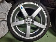 22 Tums Polestar fälgar 265/35/22