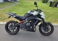 Kawasaki ER-6N endast 798mil i mycket fint skick