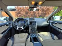Volvo XC60 D5 AWD Geartronic Momentum, R-Design Euro 5