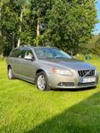 Volvo V70 D5 Momentum Euro 4
