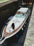 Sea Ray Sundancer 330