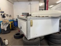 Flaklock / arbetskåpa till Toyota Hilux – med Packline box,
