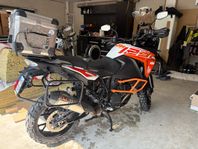 KTM 1250 S
