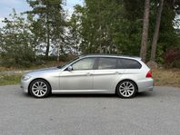 BMW 320i 2010 EPA / A-traktor