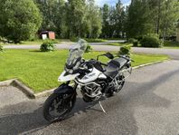 Triumph tiger 900 pro nyskick 1100mil