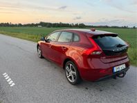 Volvo V40 T2 Momentum