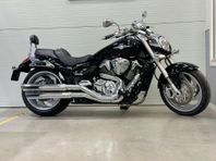 Suzuki Intruder VZR M1800 R2