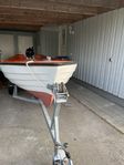 Båt+4hk Suzuki 4takt+trailer.