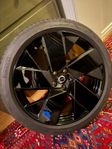 Original Volvo fälgar med sommardäck pirelli P-Zero 20’’